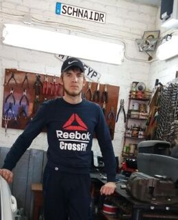 Александр Шнайдер